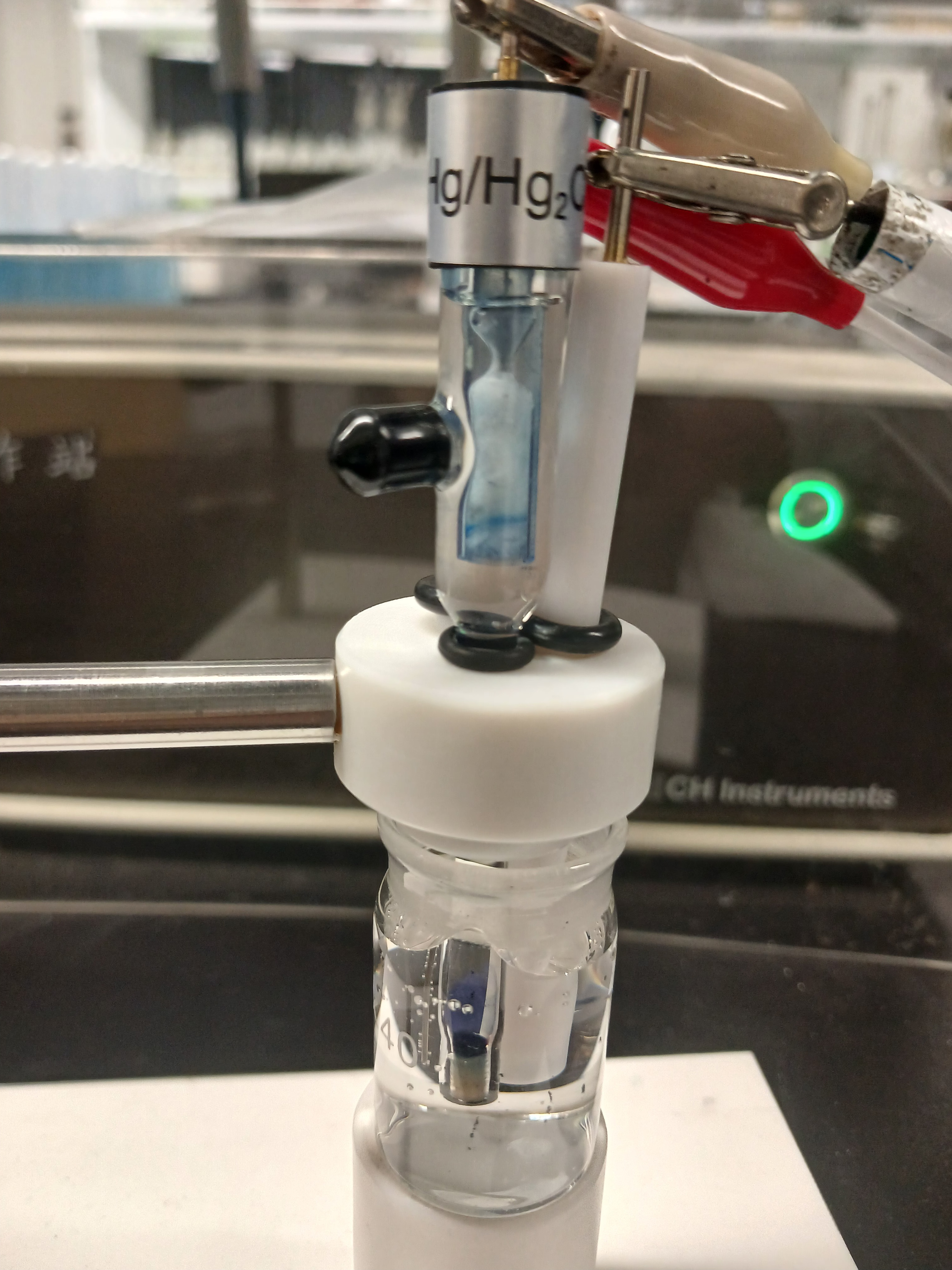 Three-Electrode Electrochemical System